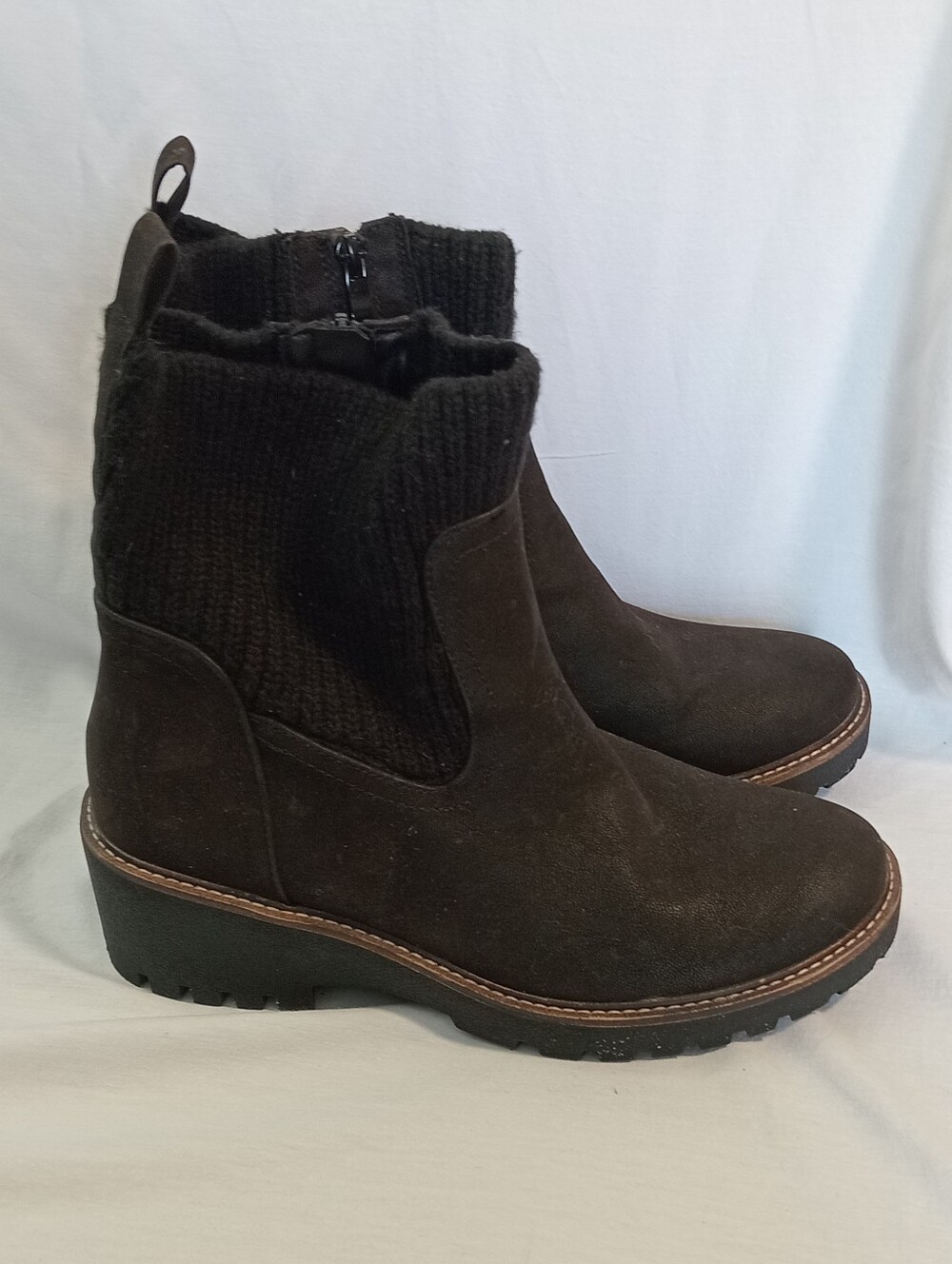 Torrid Black Sweater Cuff Chelsea Boots 11 Wide